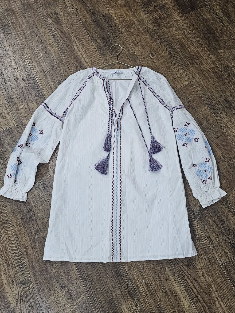 ENGLISH FACTORY Top Sz S Embroidered Peasant Blouse White Boho Tassel Grandmacor